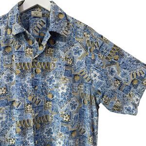 Go Barefoot Hawaiian Shirt Popover Reverse Floral Print Short Sleeve Cotton Med